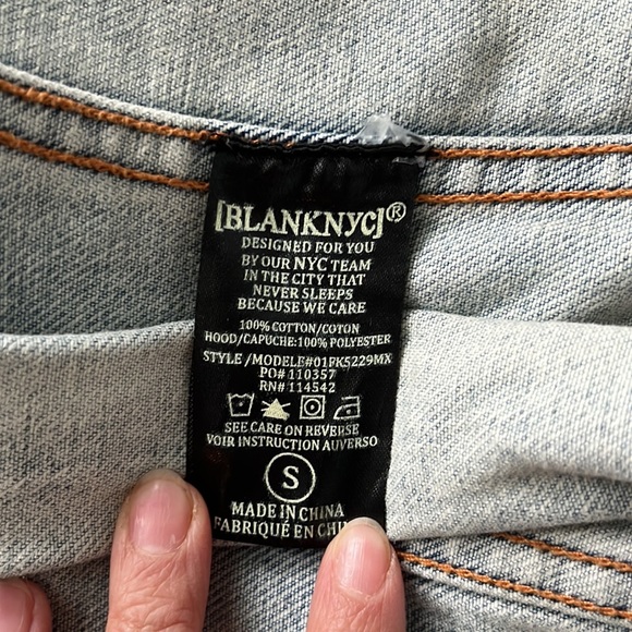 Blank NYC jean jacket - Picture 7 of 16